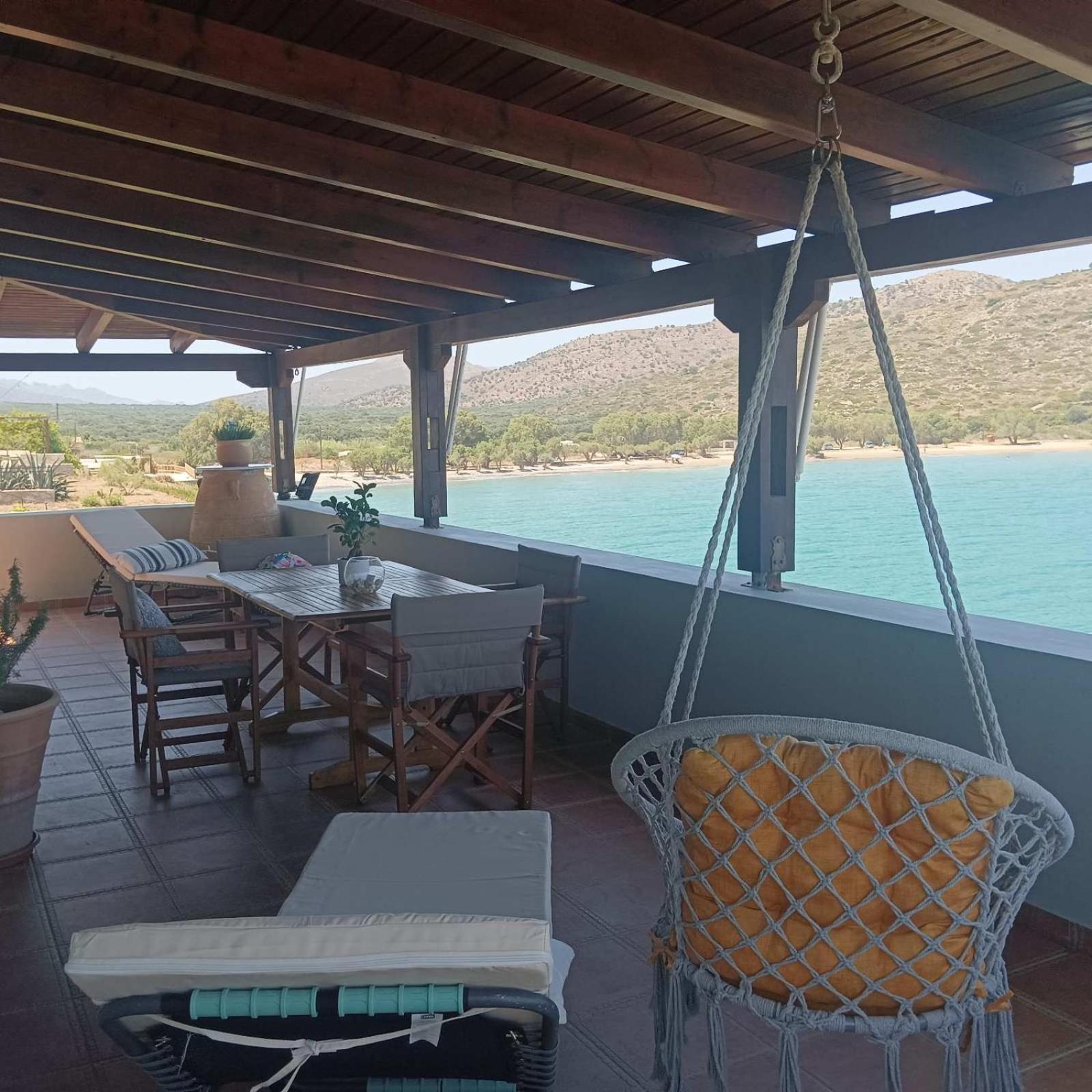 Tholos Alexandra'S Beachfront House Kavoúsion Exterior foto