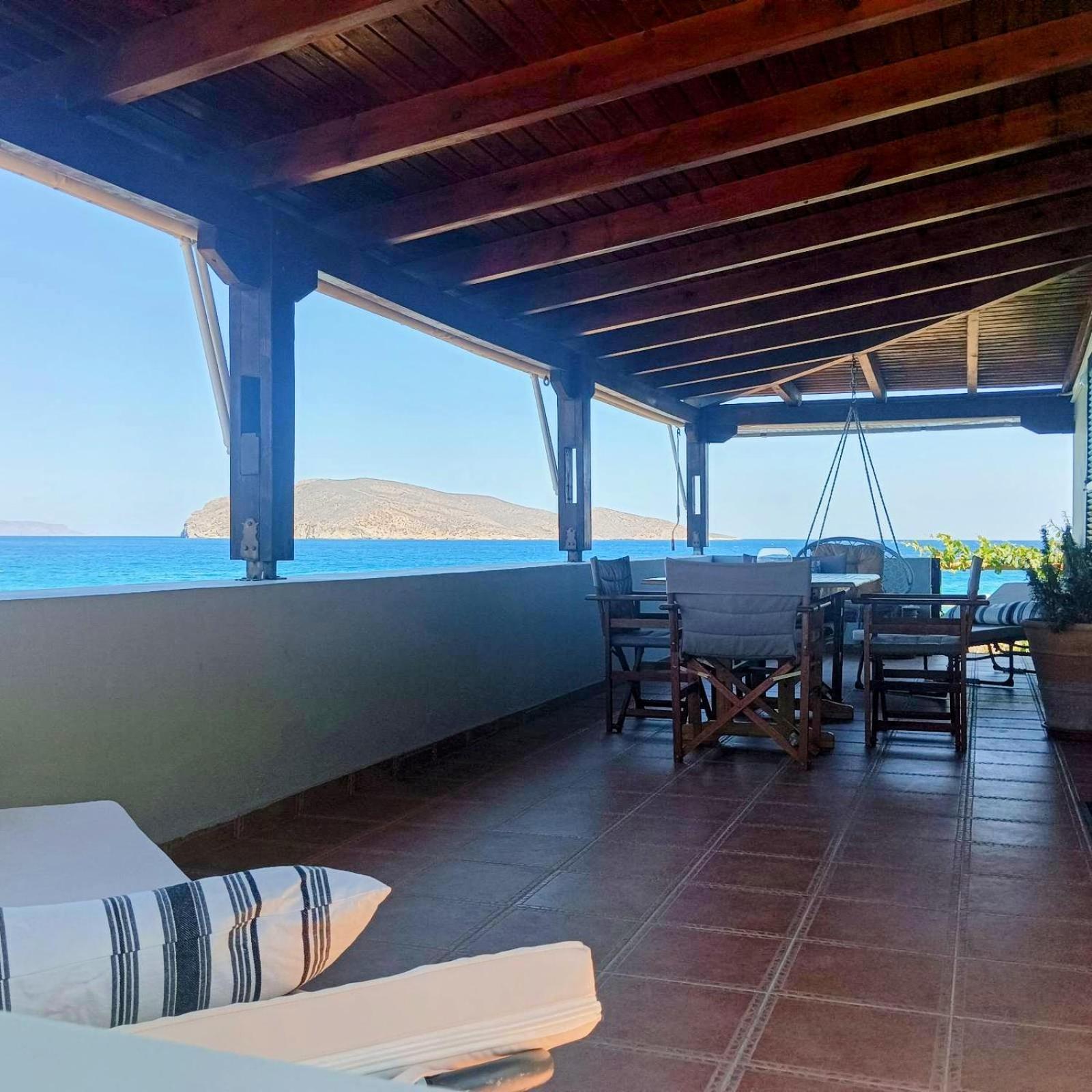 Tholos Alexandra'S Beachfront House Kavoúsion Exterior foto